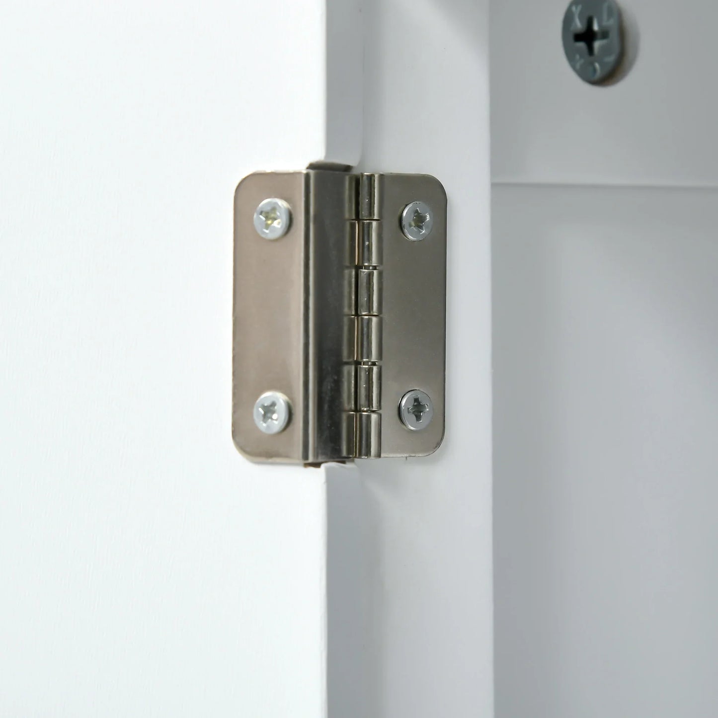 Vintage Kommode mit Gemusterten Fronten – 2 Schubladen und 3 Türen